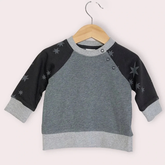Hanna Andersson Other - NWT Hanna Andersson sweatshirt gray and black w/ stars size 60cm or 3-6 months